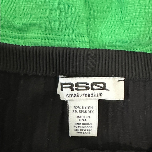 🏰 Bundle of 15 Name Brand Tops & More Size Small - Picture 13 of 15